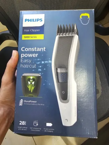 Máquina de Cortar Cabelo e Barba Philips HC5610/15 com 28 Ajustes de Altura - Bivolt
