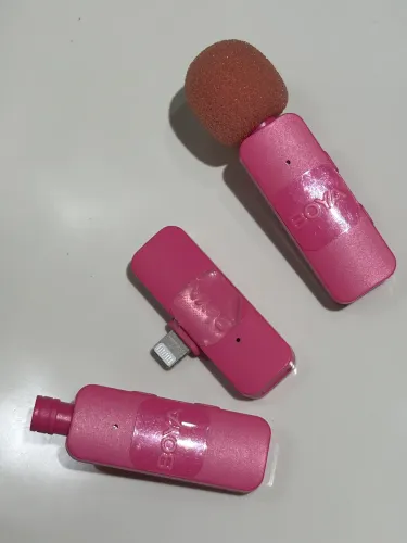 Microfone de lapela Rosa marca Boya original entrada Lightning