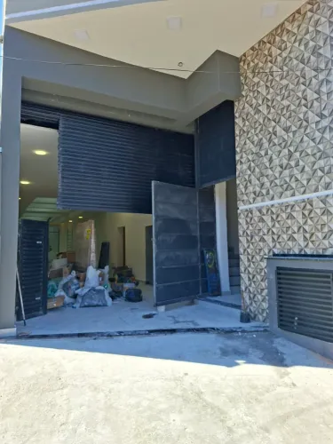 Loja na Avenida Waldemar Carlos Pereira, 1115 200 m²