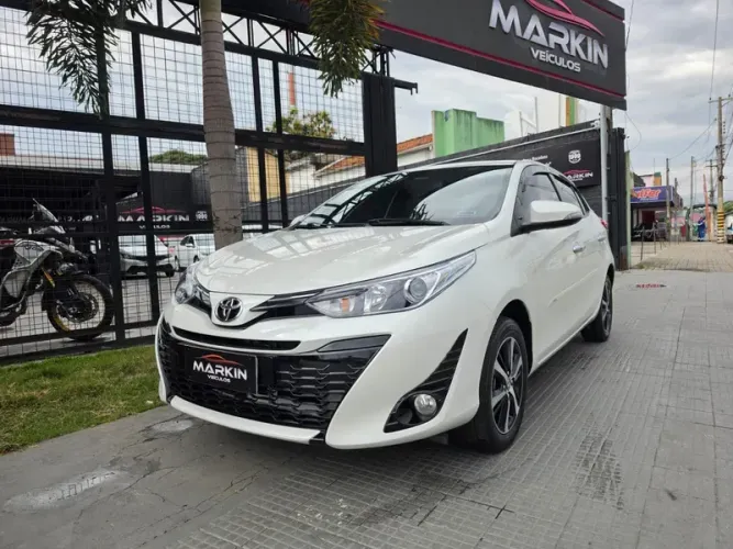 Toyota Yaris XLS Connect 1.5 Flex 16V 5P AUT 2020