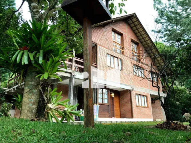 Sítio com 9 dormitórios à venda, 20000 m² por R$ 799.000,00 - Zona Rural - Alfredo Chaves/