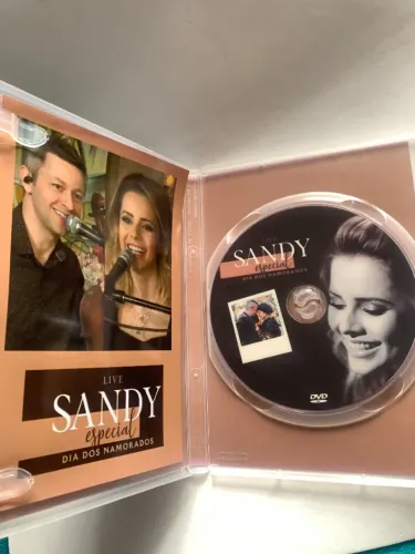 DVD fanmade Sandy e Lucas Lima - Live especial dia dos namorados