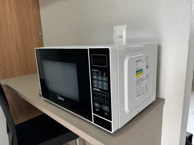 Microondas Midea 20L Mras22