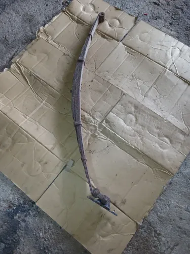 Feixe de molas carretinha