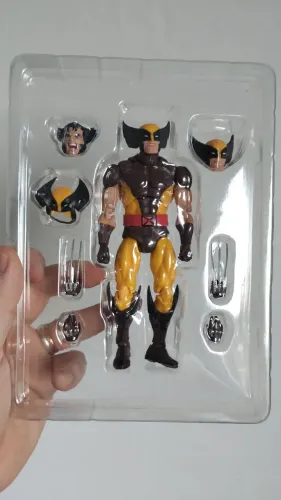 Wolverine Brown CT Toys Mafex