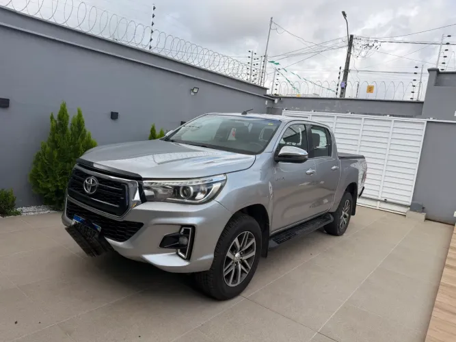 Toyota Hilux CD SRX 4X4 2.8 TDI 16V Diesel Aut. 2020