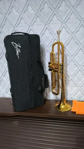 Trompete Sib Zellmer Ztr300 L Dourado Novíssimo De Vitrine NOVO