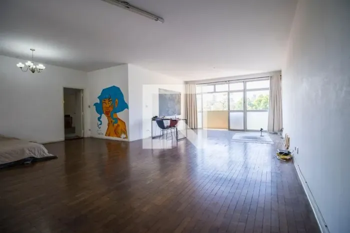Apartamento à Venda - Bom Retiro, 2 Quartos, 200 m2