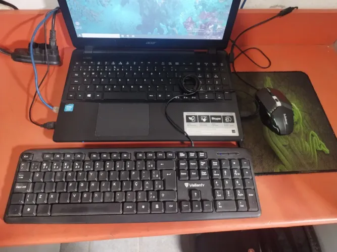 Notebook Acer Aspire E15 + Mouse, Teclado e Carregador Original