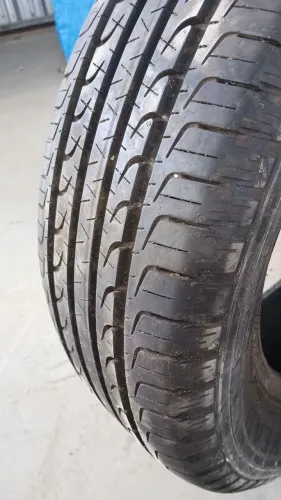 Pneu 205/65 R16 suv Goodyear efficientgrip 