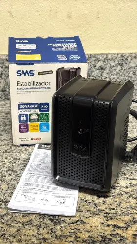 Estabilizador SMS Revolution Speedy 300VA, 115V, 4 Tomadas