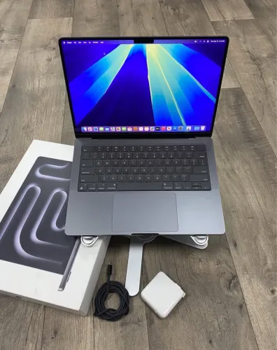 MacBook Pro 14.2 Chip M4 Pro 2024