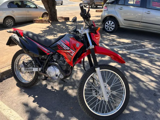 XTZ 125 E 2014  partida elétrica 