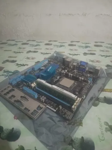 Kit fx 8300 + memória 10 gb + placa mãe