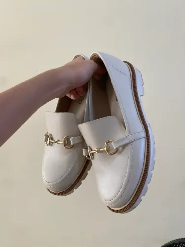 Sapatos 35 para doação 