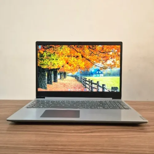Notebook Lenovo (Core i5-10a Gen + 08 GB RAM + SSD NVMe) c/ Garantia !!!