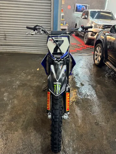 Moto de trilha