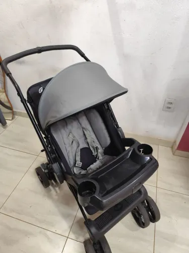 Carrinho de Bebê Tutti Baby Thor Cinza e Preto - Excelente Estado