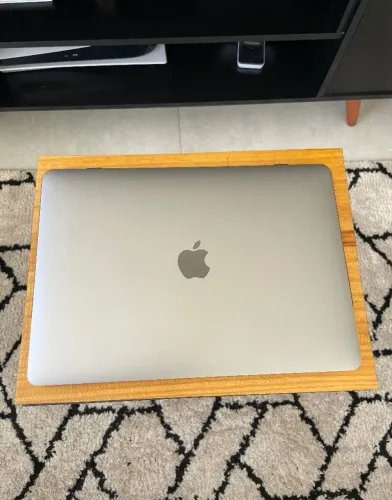 apple macbook pro 13" 16gb ram i5 250gb ssd
