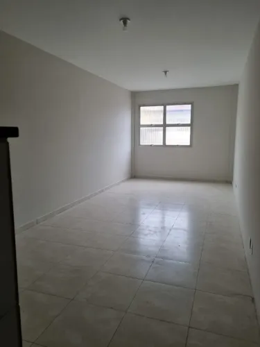 Alugo Kitinete em ótimo local em Jardim Limoeiro