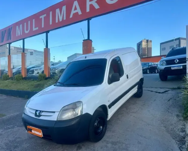 Peugeot Partner Van 1.6 Flex 16V 5P 2011