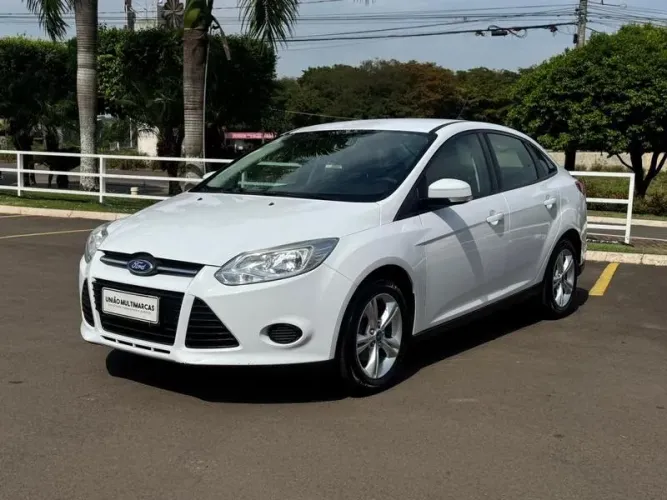 Ford Focus Sedan 2.0 16v/2.0 16V Flex 4P Aut. 2015