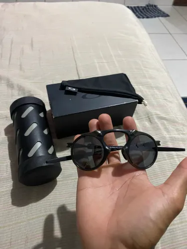 Oakley MadMan