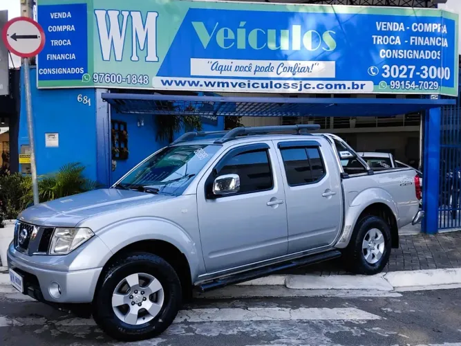 Nissan Frontier LE CD 4X4 2.5 TB Diesel Aut. 2011