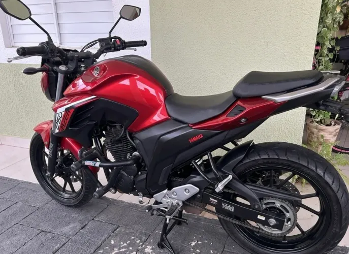 YAMAHA FZ25 FAZER 2023