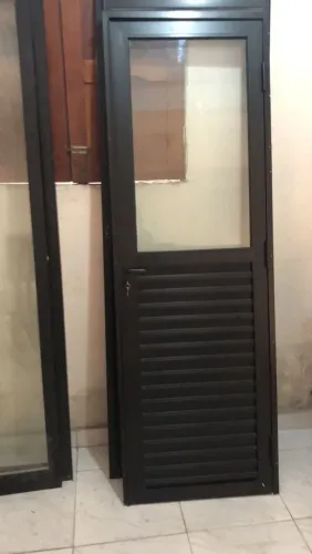 Portas com trilhos para apartamentos e casas