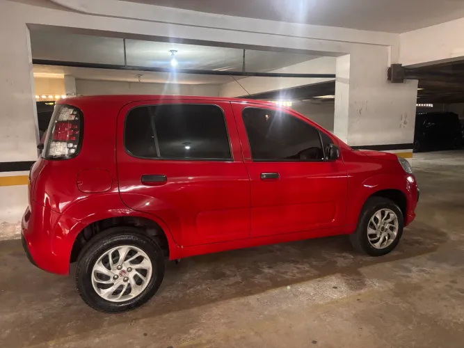 Fiat Uno Attractive 1.0 Flex 6V 5P 2017