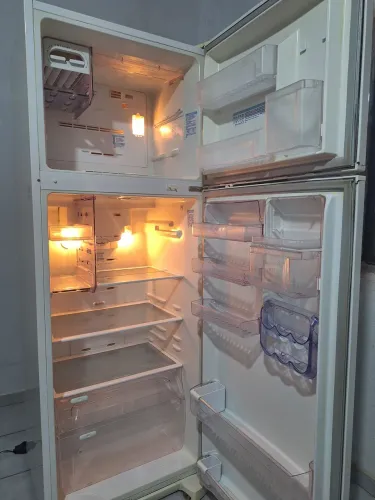 Vende-se Geladeira Electrolux 