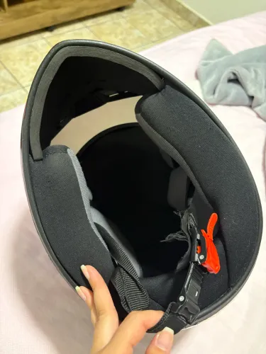 Capacete