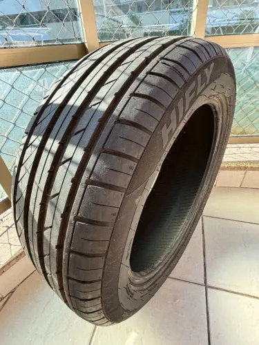 Pneu Hifly Challenger HF805 235/50 R18