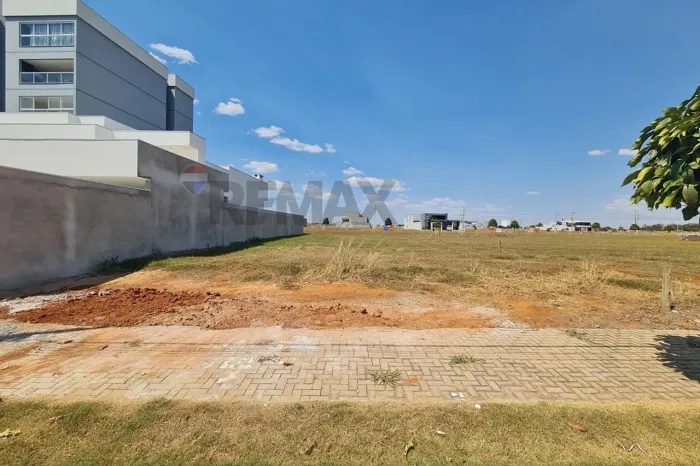 Terreno à venda no Florais dos Buritis em Lucas do Rio Verde/MT