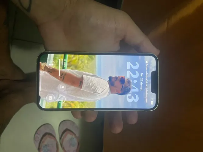 Vendo ou troco iPhone 13 pego leia a descrição ps4 slim/N.Switch