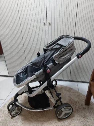 Carrinho + Bebê conforto