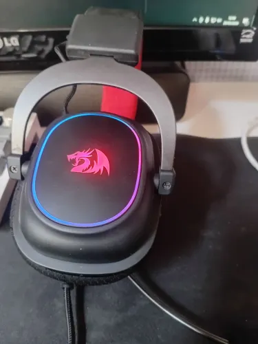 Headset Redragon zeus x