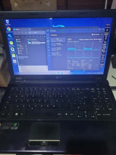 Notebook lg a510 i7 8treads nvidia 6gb hd320gb detalhe teclado