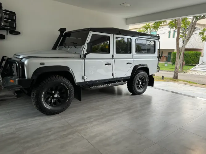 Land Rover Defender 110 2.4 122cv T.diesel 2011