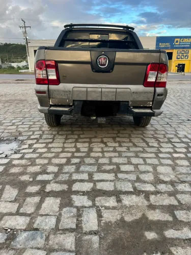 Fiat Strada Trekking 1.6 16V Flex CD 2013