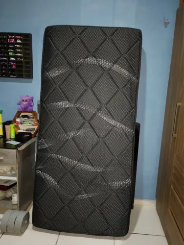Cama box umaflex preta com molas ensacadas