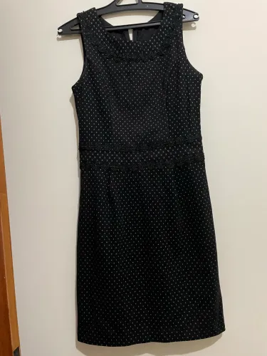 Vestido marca Mauy seminovo veste 40. Usado pouquíssimas vezes