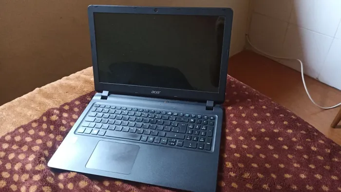 Notebook Acer Aspire ES1-572 i3 | 12GB RAM | SSD 240GB | DVD