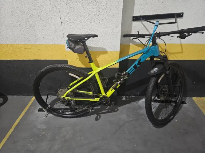 TREK X CALIBER 9
