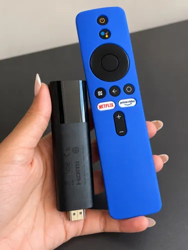 Amazon Fire TV Stick + Controle Alexa 