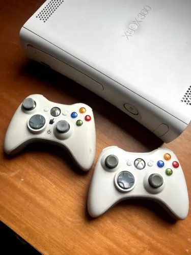 Xbox 360 branco desbloqueado