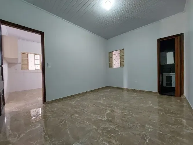 Casa na Vila Telebrasília, 2 quartos