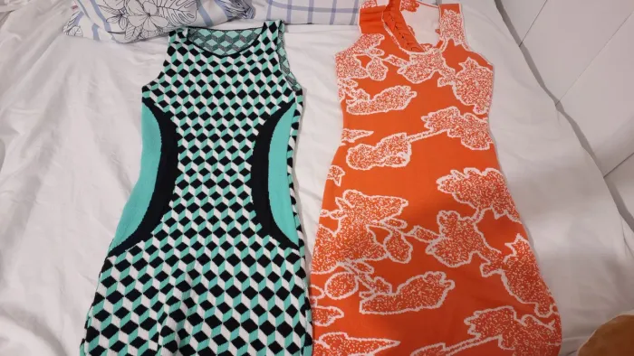 Lote dois vestidos