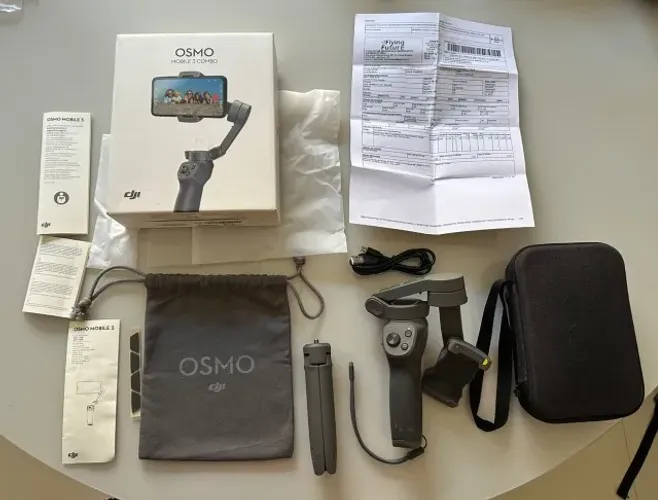  DJI Osmo Mobile 3 Combo 